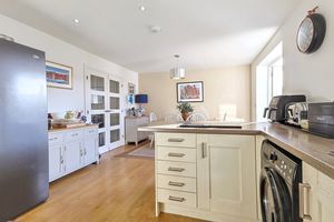 Photo 7- click for photo gallery